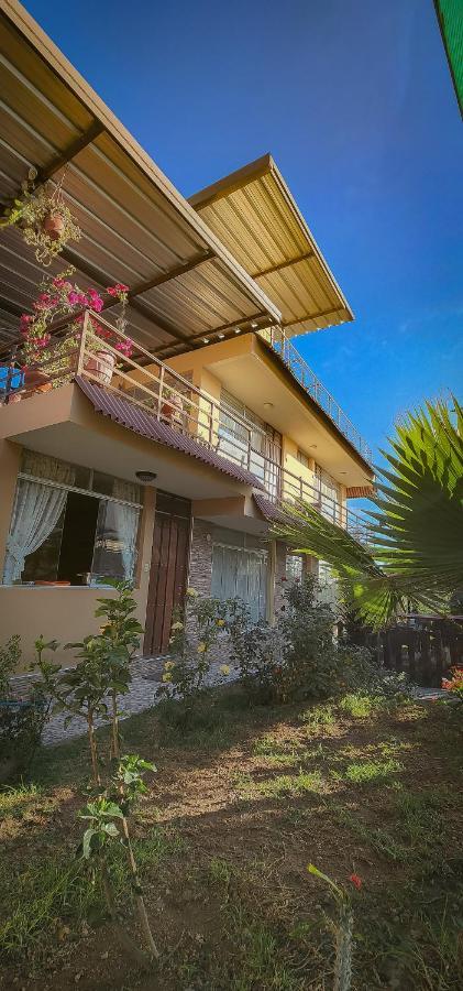 Casa Huerta Stuber Couette-café Pachacutec